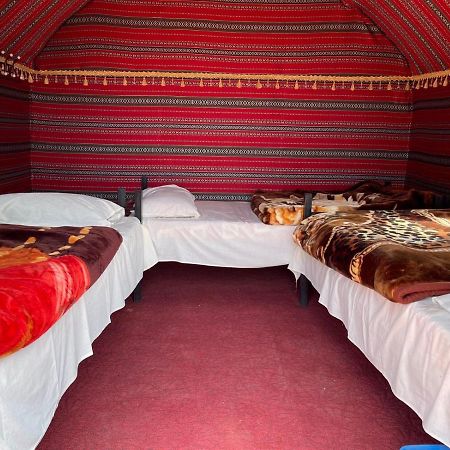 Wadi Rum Starlight Camp מראה חיצוני תמונה