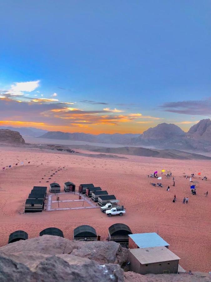 Wadi Rum Starlight Camp מראה חיצוני תמונה