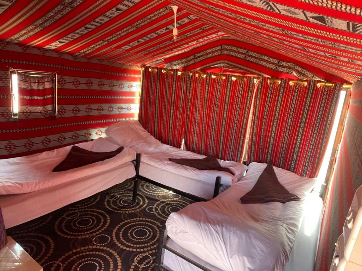 Wadi Rum Starlight Camp מראה חיצוני תמונה