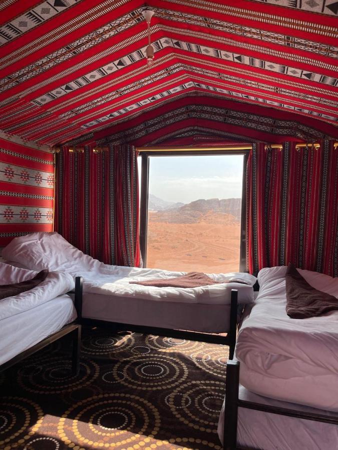 Wadi Rum Starlight Camp מראה חיצוני תמונה