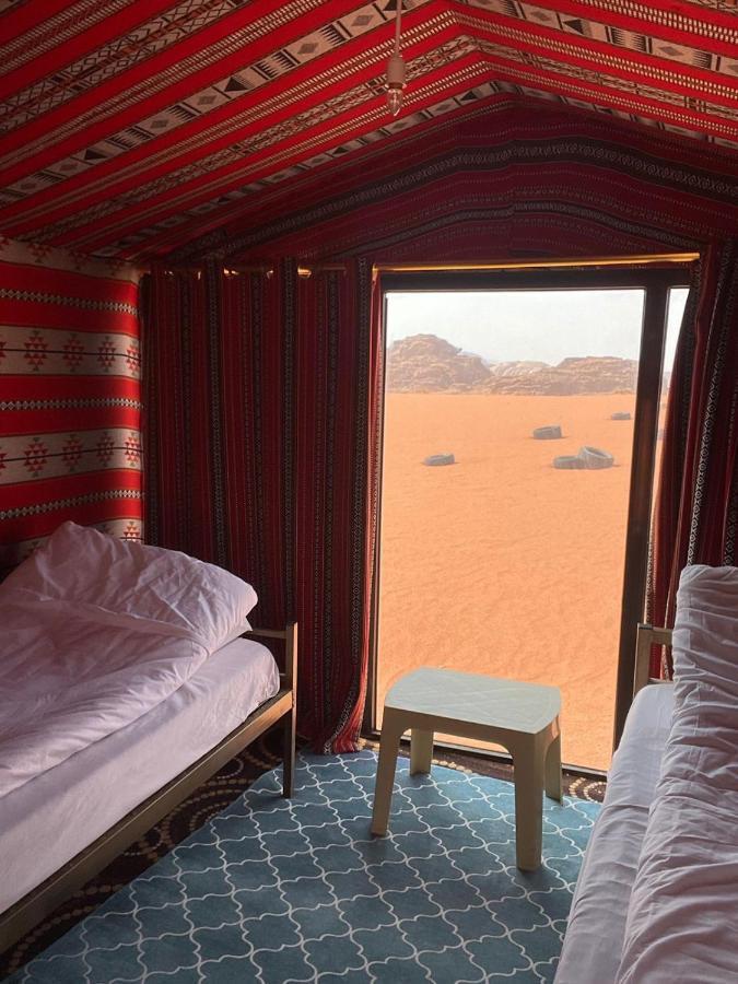 Wadi Rum Starlight Camp מראה חיצוני תמונה