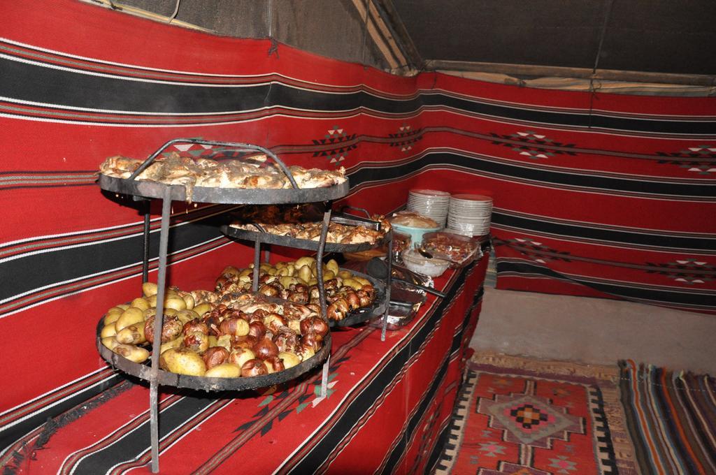 Wadi Rum Starlight Camp מראה חיצוני תמונה